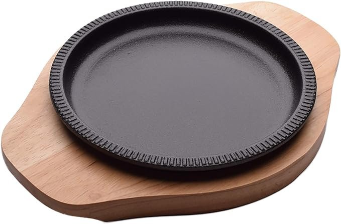 X674-CAST-SIZZLER_9d7931fd-1ea2-4e94-aea6-fbfbff4181d7_679x447